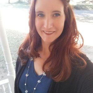 Meet your Posher, Stacie